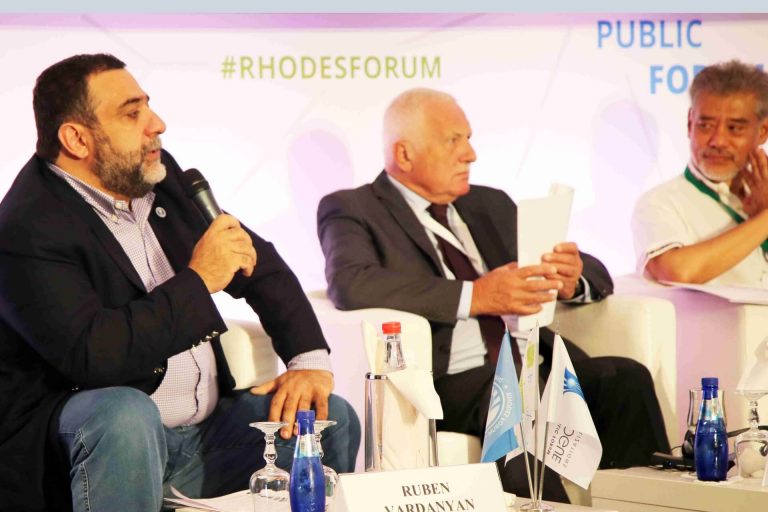 Václav Klaus: Mohou být selhání mezinárodních rozvojových institucí ještě větší?