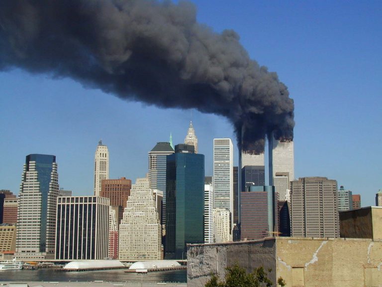 Američané odsoudili Írán k zaplacení 10,5 miliard dolarů za 11. září 2001. Absurdní a směšné, tvrdí země, která s útoky neměla nic společného