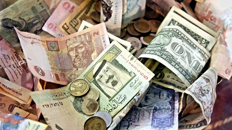 Válka proti hotovosti: Miliony Indů protestují proti plánům vlády