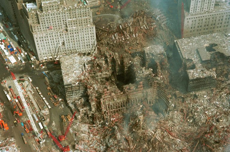 Výročí 11. září 2001: Další kolo lží, dezinformací a mystifikací. A jedno azbestové tajemství