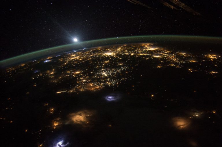 NASA se snaží vytvořit nejstudenější bod ve vesmíru. Má jim umožnit nahlédnout do gravitace i temné energie