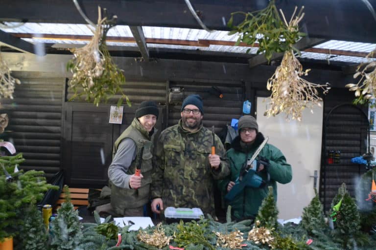 Jedličkáři vs. borovičkáři